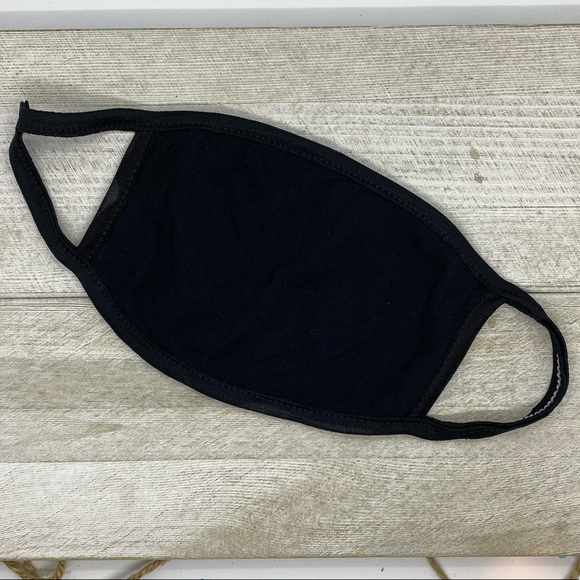Black Dual Layer Face Mask - Picture 4 of 6